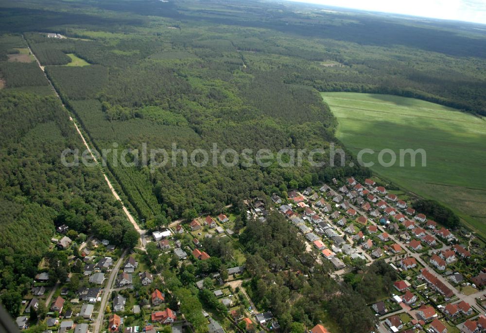 Aerial image Ostseebad Graal-Müritz - Blick auf das Wohngebiet Koppenheide der HAWO Bauträger KG in unmittelbarer Strandnähe im Ostseeheilbad Graal-Müritz. Es ist ein von 1996 bis 2004 neu errichtetes Wohngebiet mit insgesamt 210 Wochenend- und diverse Einzelhäusern in naturnahe Lage am Landschaftsschutzgebiet “Tabakwiesen” und nur wenige Minuten vom Ortszentrum entfernt.