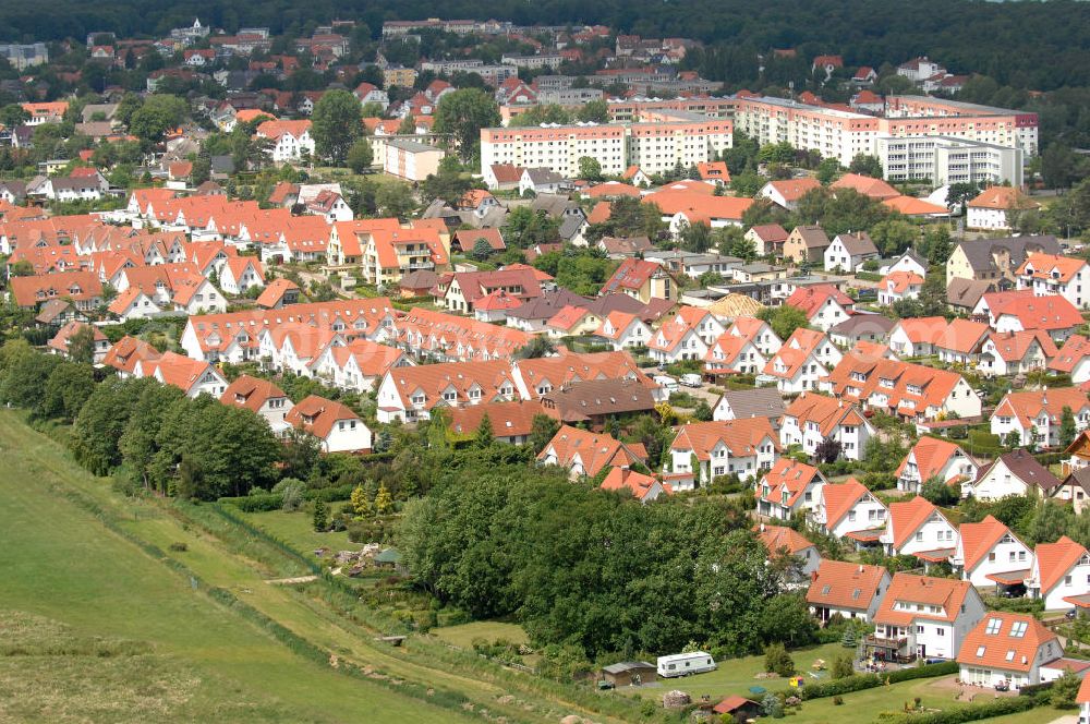 Ostseebad Graal-Müritz from above - Blick auf das Wohngebiet Koppenheide der HAWO Bauträger KG in unmittelbarer Strandnähe im Ostseeheilbad Graal-Müritz. Es ist ein von 1996 bis 2004 neu errichtetes Wohngebiet mit insgesamt 210 Wochenend- und diverse Einzelhäusern in naturnahe Lage am Landschaftsschutzgebiet “Tabakwiesen” und nur wenige Minuten vom Ortszentrum entfernt.