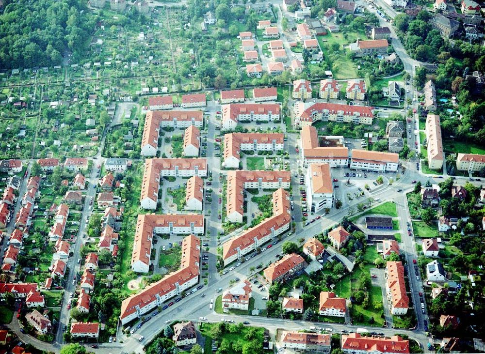 Dresden - Niedersedlitz from the bird's eye view: Wohngebiet an der Lugauer Straße / Germanienweg in Dresden - Niedersedlitz - ein Projekt der MÜBAU.