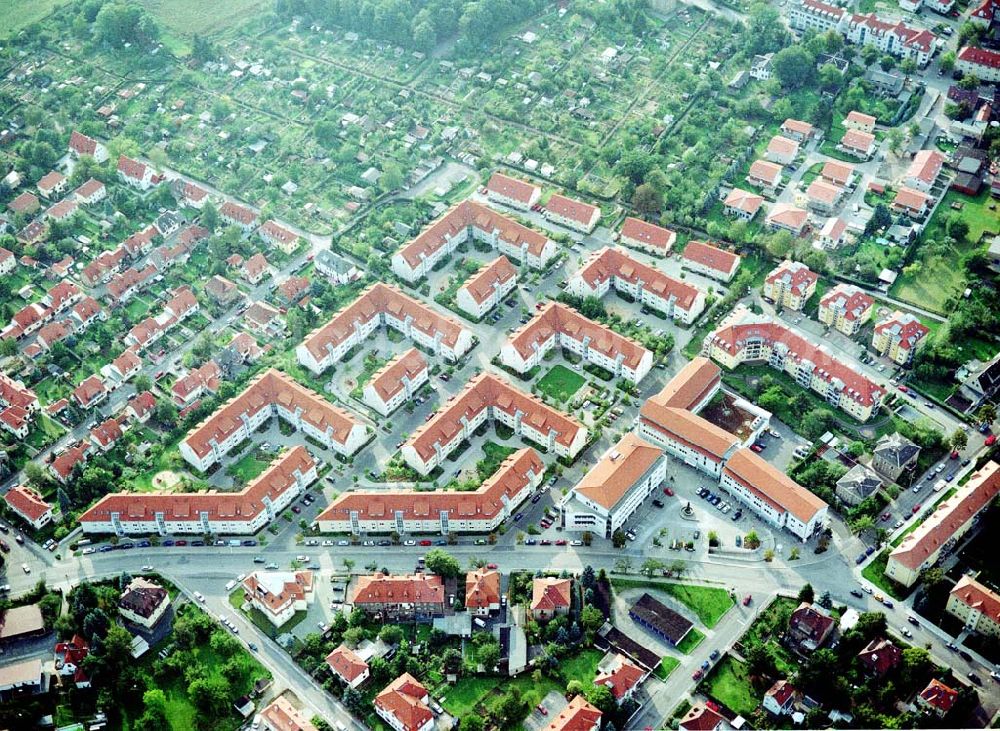 Aerial image Dresden - Niedersedlitz - Wohngebiet an der Lugauer Straße / Germanienweg in Dresden - Niedersedlitz - ein Projekt der MÜBAU.