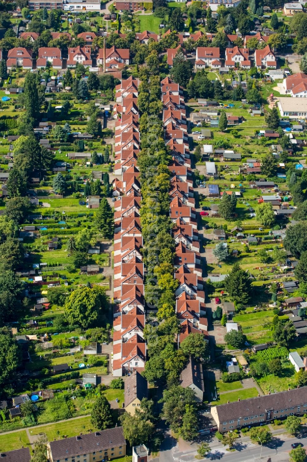 Aerial photograph Lünen - Residential area of the multi-family house settlement Alte Kolonie Brambauer in Luenen in the state North Rhine-Westphalia