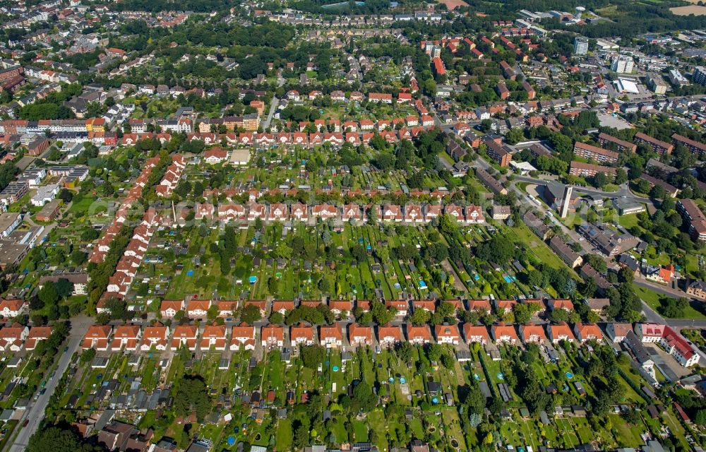 Lünen from the bird's eye view: Residential area of the multi-family house settlement Alte Kolonie Brambauer in Luenen in the state North Rhine-Westphalia