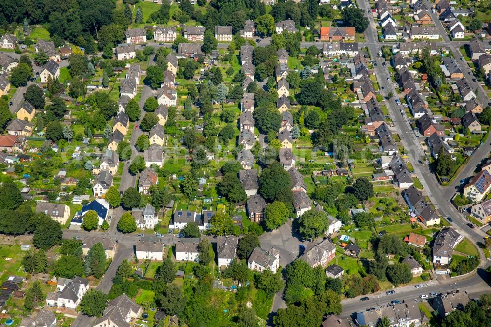 Dortmund from the bird's eye view: Residential area of a multi-family house settlement old colony Eving in Dortmund in the state North Rhine-Westphalia