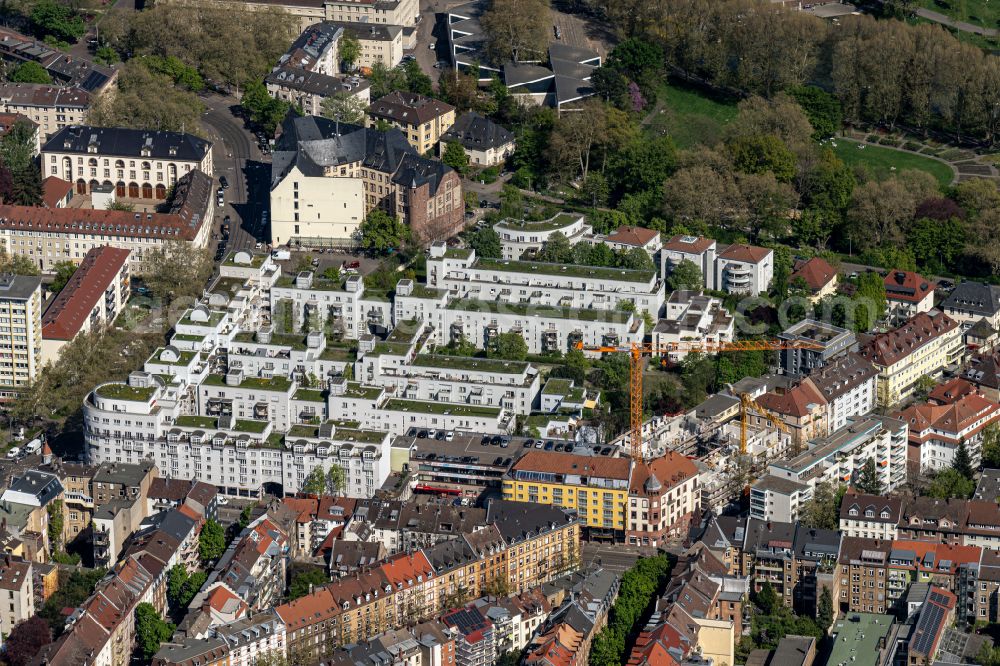 Karlsruhe from the bird's eye view: Residential area of the multi-family house settlement alter Brauhof in Karlsruhe in the state Baden-Wuerttemberg, Germany