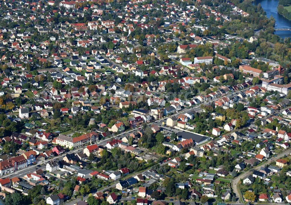 Fürstenwalde/Spree from the bird's eye view: Residential area of the multi-family house settlement August-Bebel-Strasse in Fuerstenwalde/Spree in the state Brandenburg, Germany