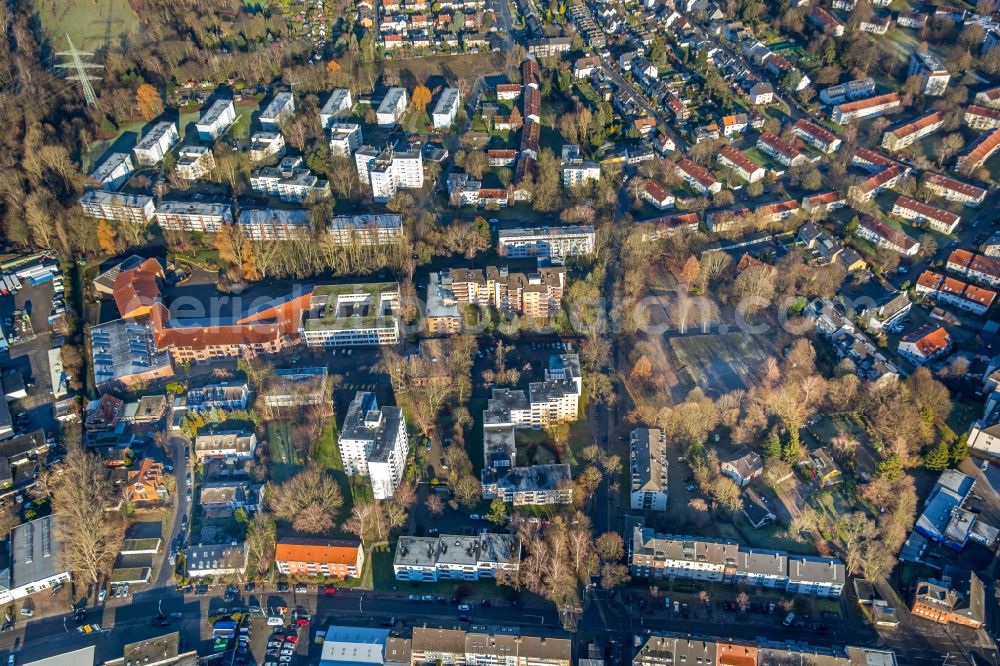 Aerial photograph Bochum - Residential area of a multi-family house settlement an der Bantroper street in the district Weitmar in Bochum in the state North Rhine-Westphalia