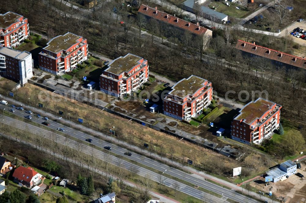 Aerial photograph Berlin - Residential area of a multi-family house settlement on Blumberger Damm in the district Marzahn in Berlin, Germany