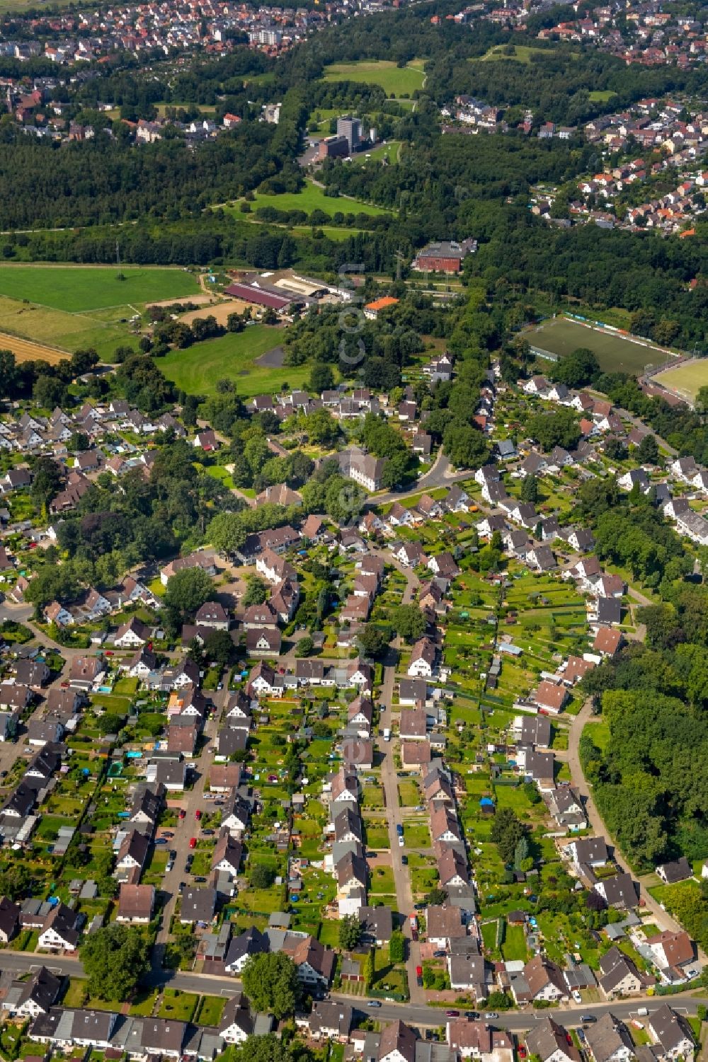 Aerial photograph Bochum - Residential area of a multi-family house settlement dahlhauser heath hordel in Bochum in the state North Rhine-Westphalia