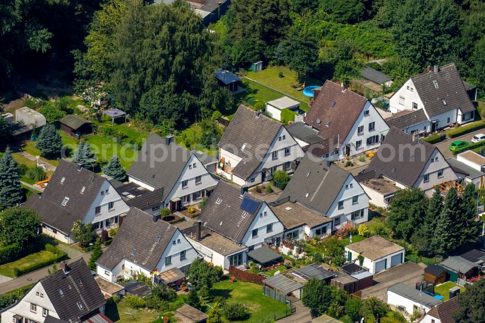 Aerial image Bochum - Multi-family houses at the Heidackerstrasse in Bochum in the state North Rhine-Westphalia
