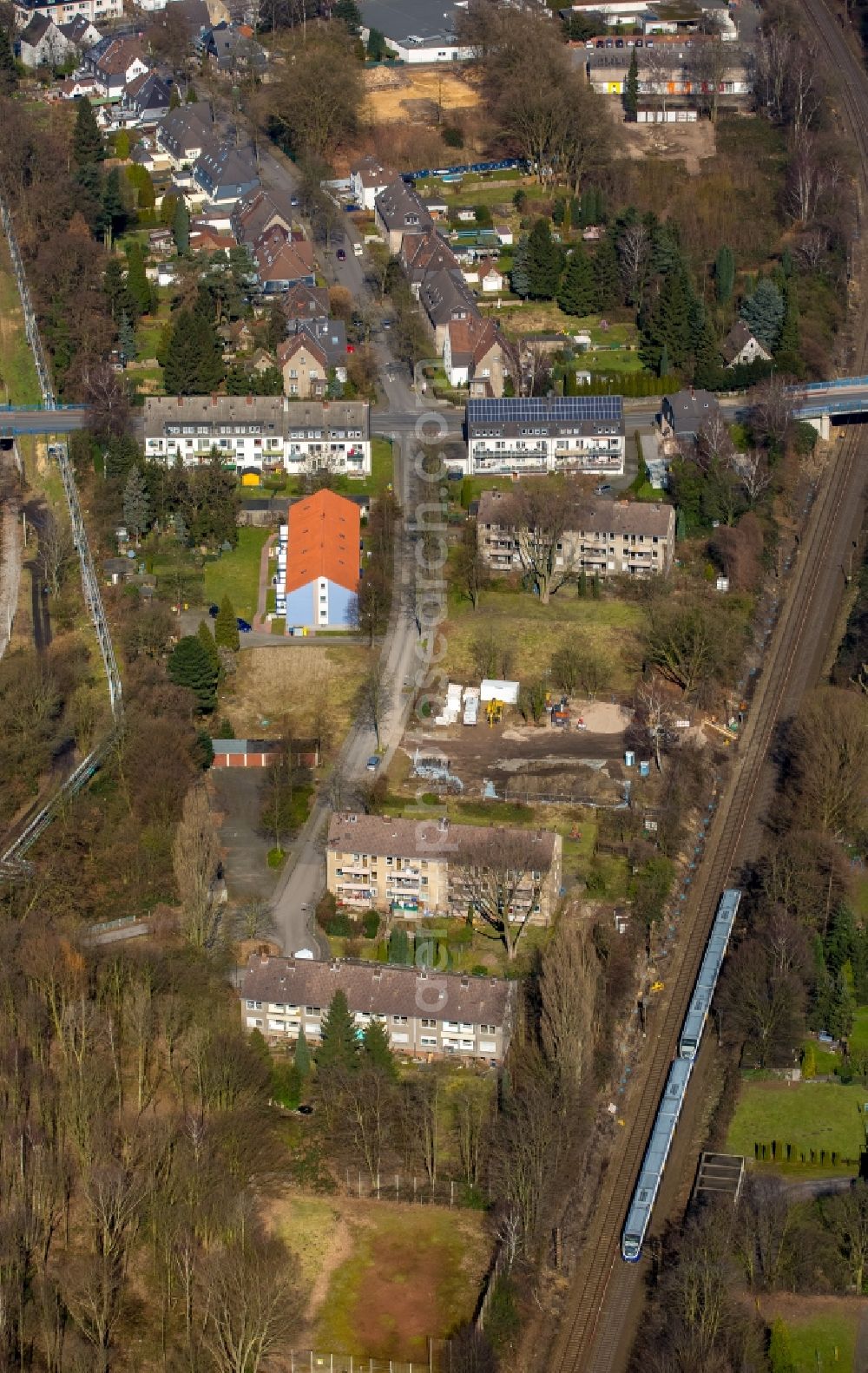 Aerial image Bottrop - Residential area of a multi-family house settlement Robert- Brenner- street corner Batenbrock street in Bottrop in the state North Rhine-Westphalia