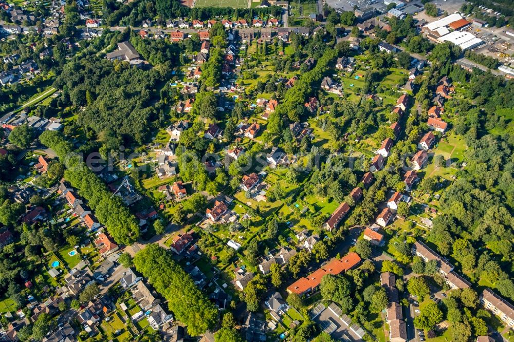 Aerial image Bottrop - Residential area of a multi-family house settlement Rheinbabensiedlung Gladbecker street - Stenkhoffstrasse in Bottrop in the state North Rhine-Westphalia