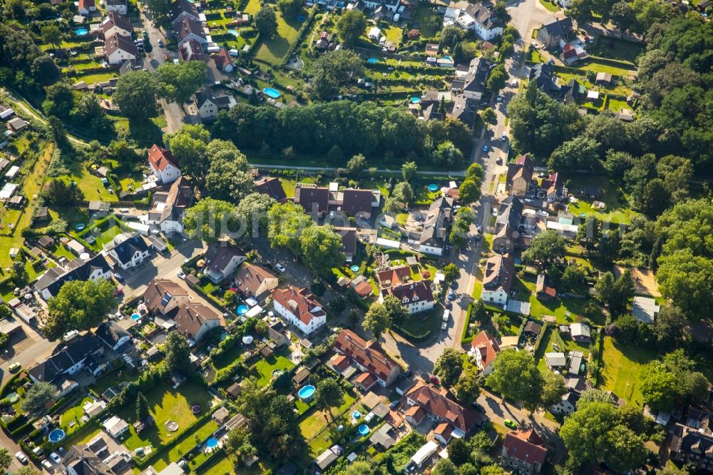 Aerial photograph Bottrop - Residential area of a multi-family house settlement Rheinbabensiedlung Gladbecker street - Stenkhoffstrasse in Bottrop in the state North Rhine-Westphalia