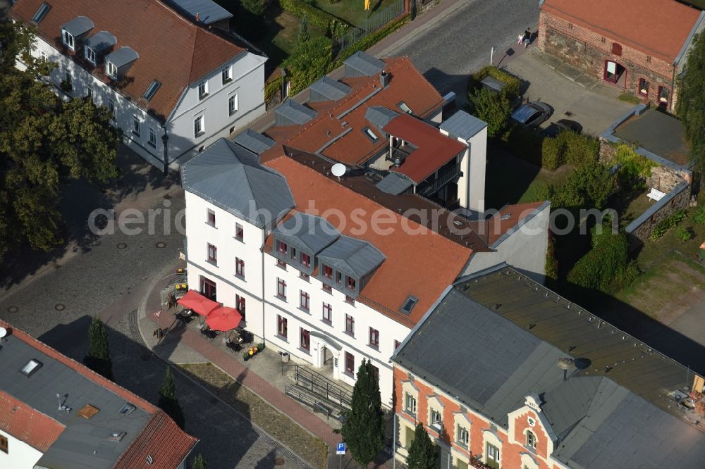 Werneuchen from the bird's eye view: Residential area of a multi-family house settlement at the Breite Strasse in Werneuchen in the state Brandenburg