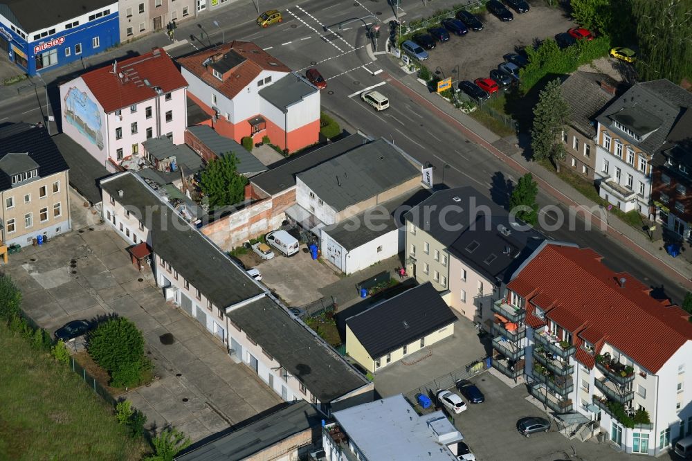 Bernau from the bird's eye view: Residential area of the multi-family house settlement Breitscheidstrasse corner Bundesstrasse 2 in Bernau in the state Brandenburg, Germany