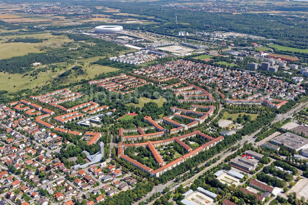 München from the bird's eye view: Residential area of the multi-family house settlement Carl-Orff-Bogen in Munich in the state Bavaria, Germany