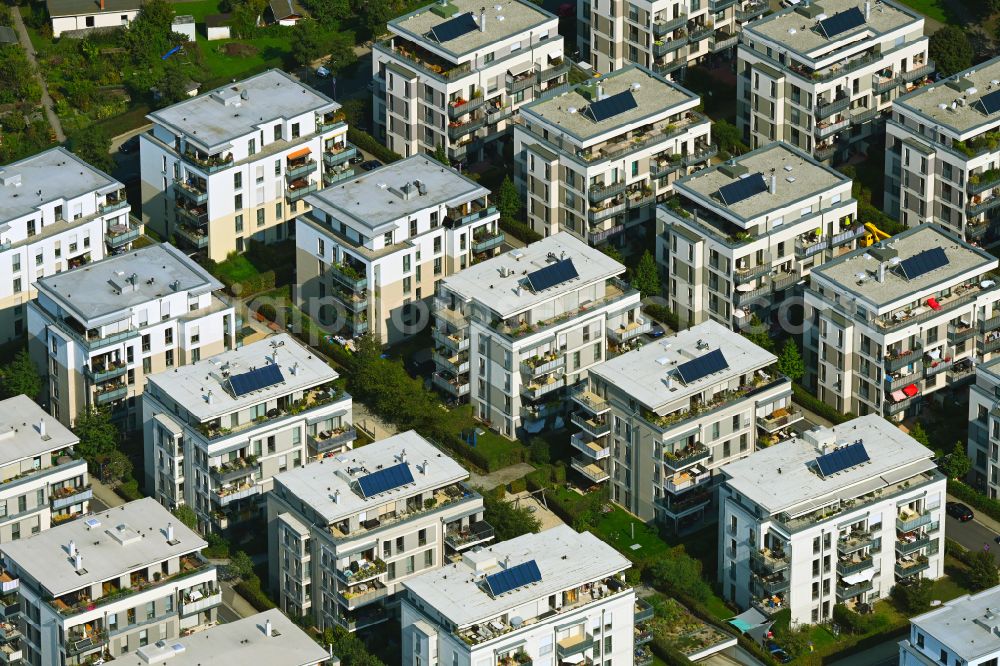 Dresden from above - Residential area of the multi-family house settlement on street Elfriede-Lohse-Waechtler-Strasse in the district Striesen in Dresden in the state Saxony, Germany