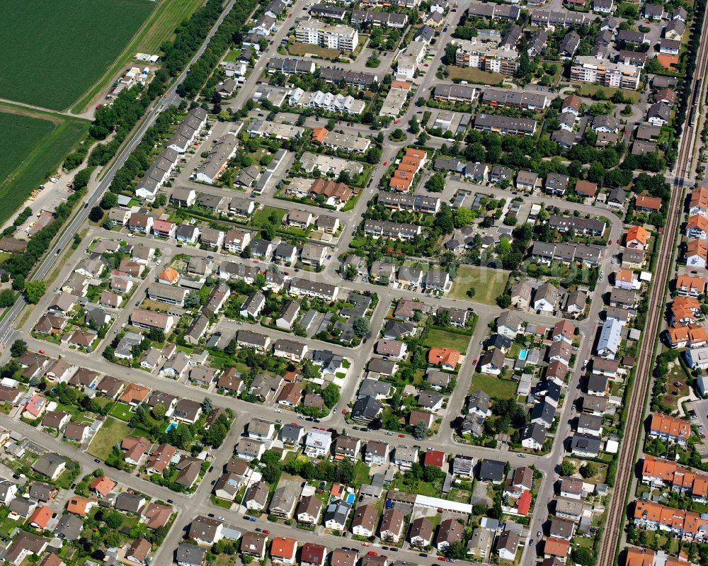 Aerial image Eggenstein - Residential area of the multi-family house settlement in Eggenstein in the state Baden-Wuerttemberg, Germany