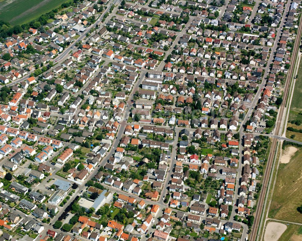 Eggenstein from above - Residential area of the multi-family house settlement in Eggenstein in the state Baden-Wuerttemberg, Germany