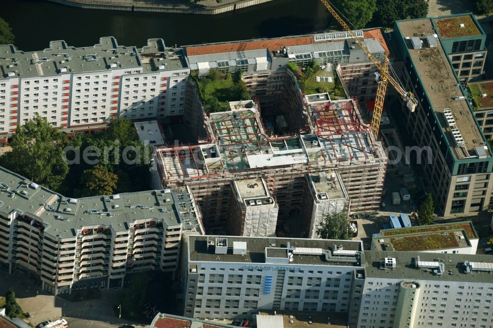 Berlin from above - Residential area of the multi-family house settlement Elisabeth-Mara-Strasse - Wallstrasse in the district Mitte in Berlin, Germany