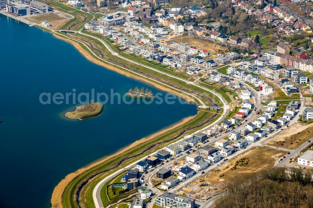 Dortmund from the bird's eye view: Residential area of the multi-family house settlement An den Emscherauen on Phoenix See in Dortmund in the state North Rhine-Westphalia, Germany