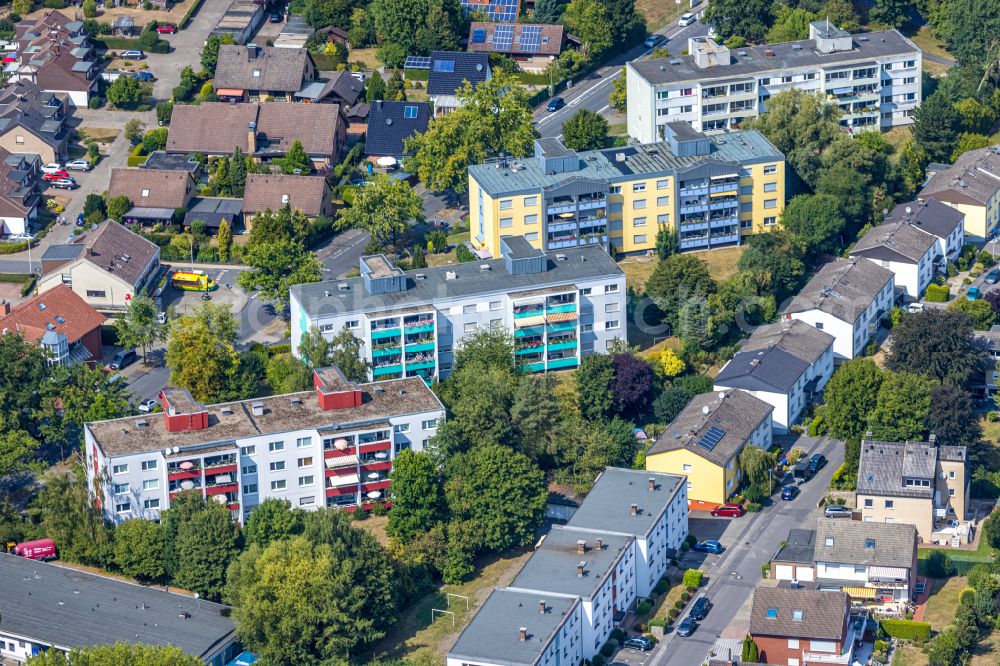 Aerial photograph Hamm - Residential area of the multi-family house settlement along the Bambergstrasse in the district Westtuennen in Hamm at Ruhrgebiet in the state North Rhine-Westphalia, Germany