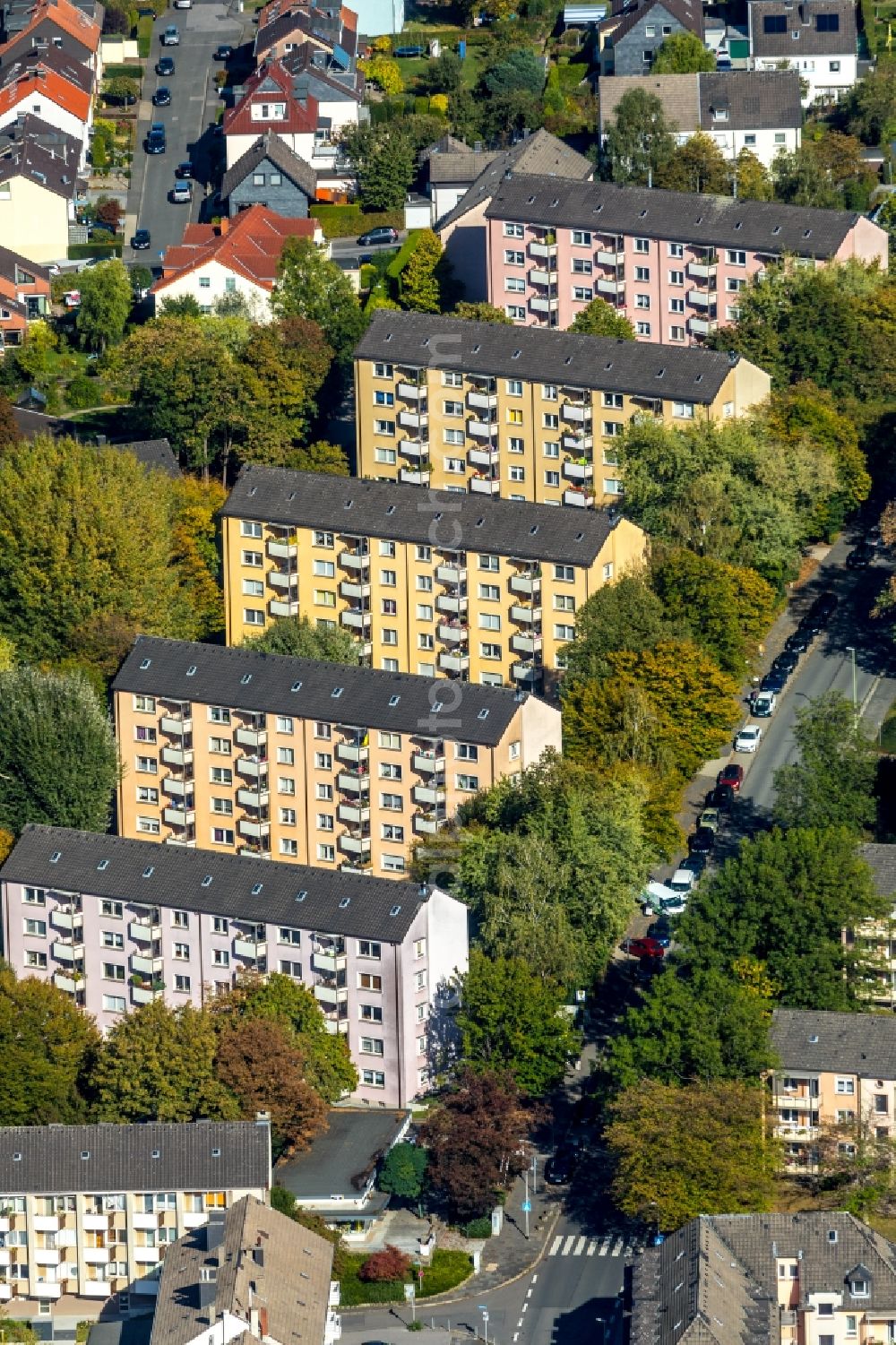 Hagen from above - Residential area of the multi-family house settlement along the Haldener Strasse in Hagen in the state North Rhine-Westphalia, Germany