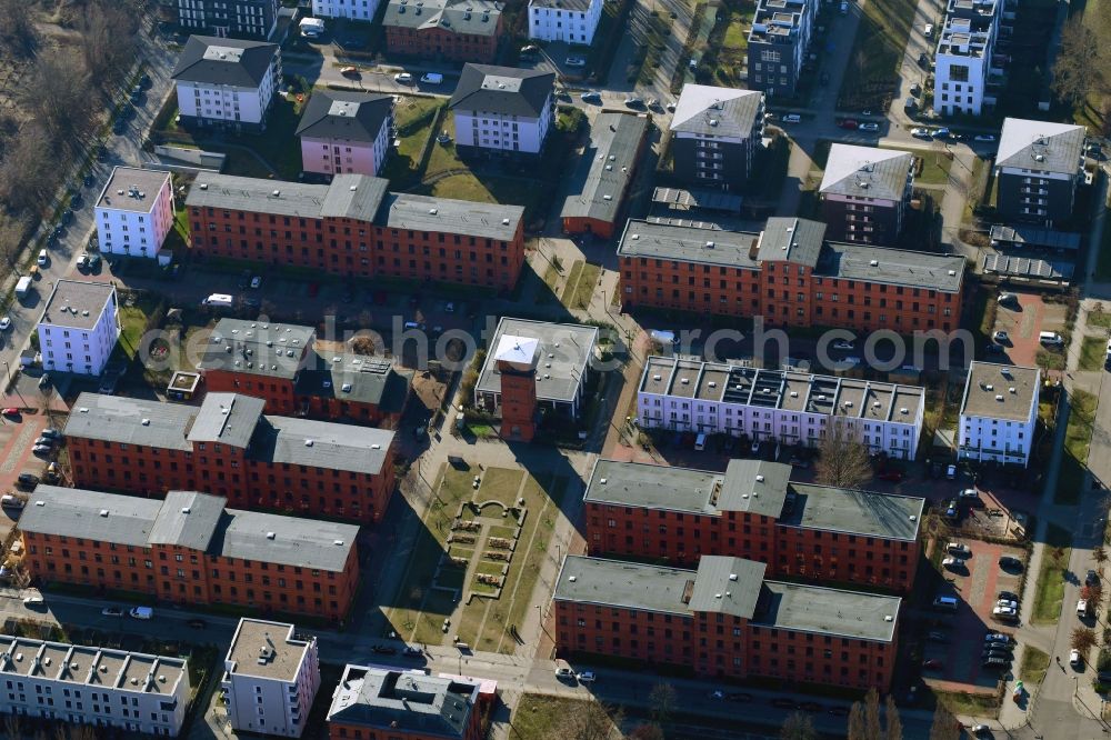 Berlin from the bird's eye view: Residential area of the multi-family housing estate along Karl-Wilker-Strasse - Friedrich-Jacobs-Promenade in the district of Rummelsburg in Berlin, Germany