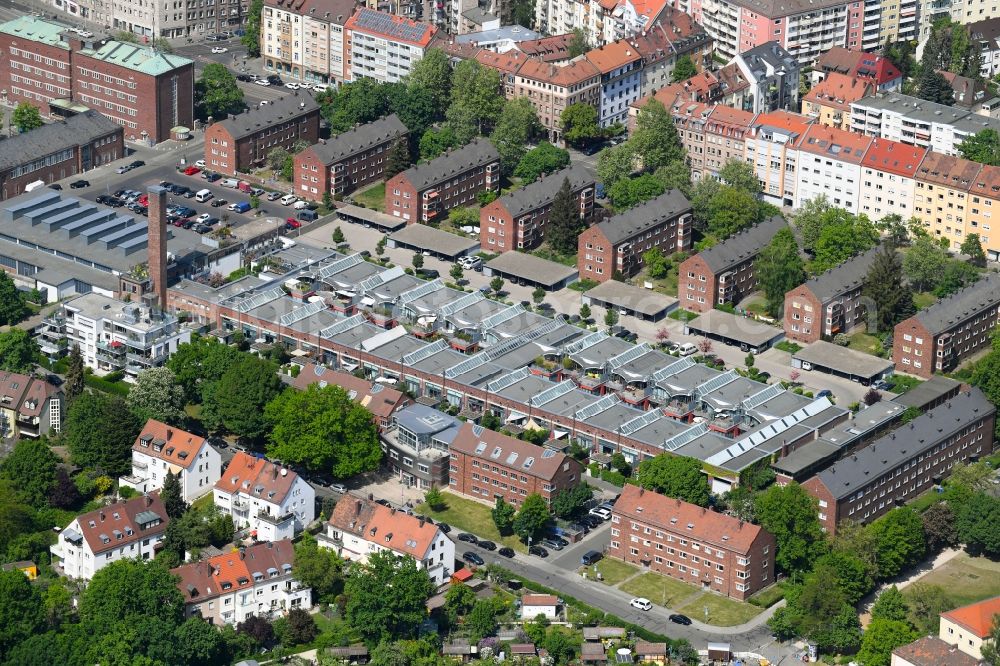 Aerial photograph Nürnberg - Residential area of the multi-family house settlement entlang Kleestrabe - Im Posthof in Nuremberg in the state Bavaria, Germany