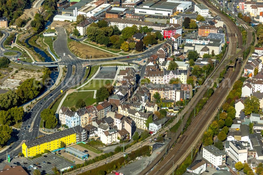 Hagen from the bird's eye view: Residential area of the multi-family house settlement along the Landstrasse L700 in Hagen in the state North Rhine-Westphalia, Germany