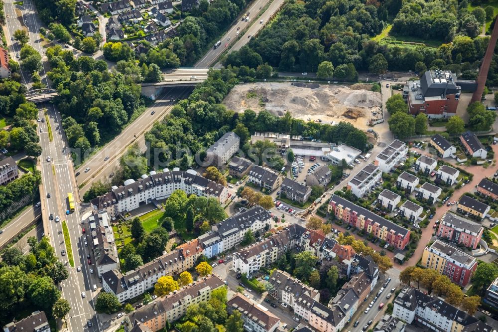 Aerial image Essen - Residential area of the multi-family house settlement along the Veronikastrasse in Essen in the state North Rhine-Westphalia, Germany