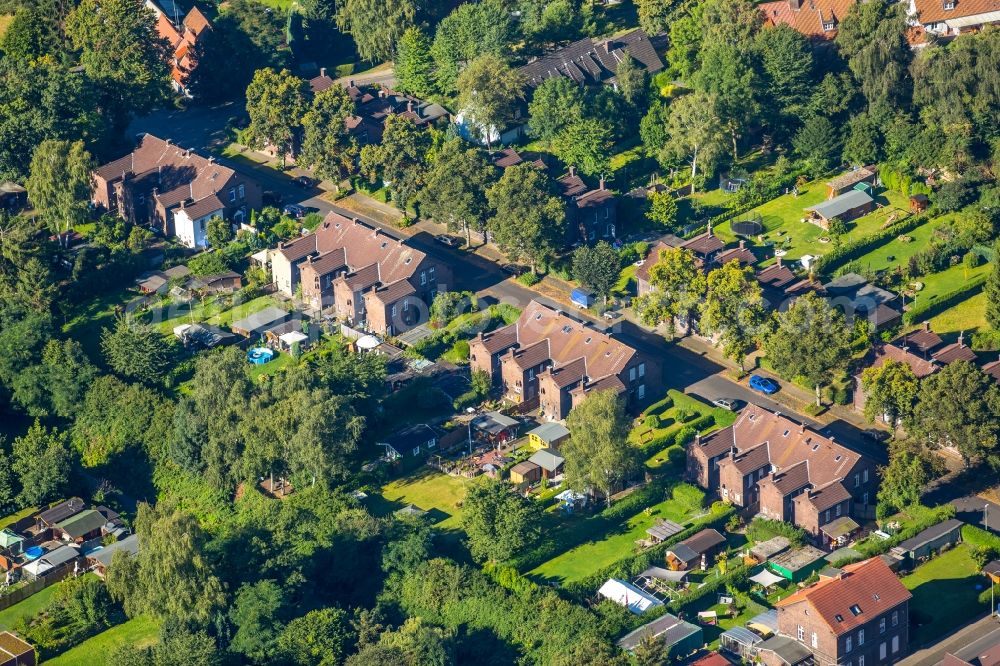 Aerial image Essen - Residential area of a multi-family house settlement Zollverein III in Essen in the state North Rhine-Westphalia