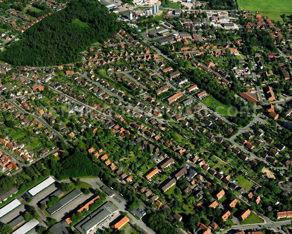 Farchauer Mühle from the bird's eye view: Residential area of the multi-family house settlement in Farchauer Mühle in the state Schleswig-Holstein, Germany