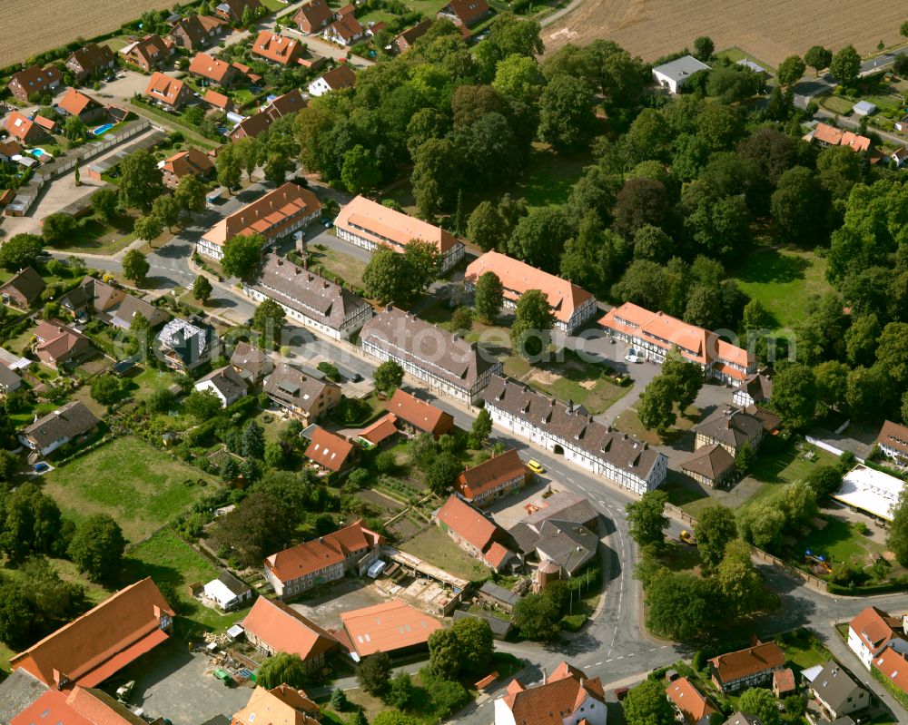 Flachstöckheim from the bird's eye view: Residential area of the multi-family house settlement in Flachstöckheim in the state Lower Saxony, Germany