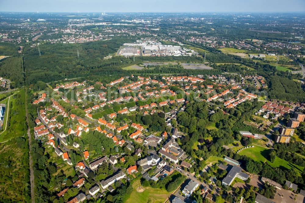 Bottrop from above - Residential area of a multi-family house settlement Gartenstadt Welheim in Bottrop in the state North Rhine-Westphalia