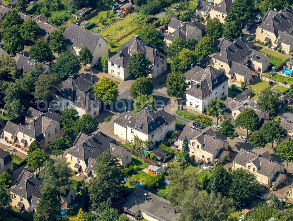 Gelsenkirchen from above - Residential area of a multi-family house settlement Floetz Dickebank in Gelsenkirchen in the state North Rhine-Westphalia