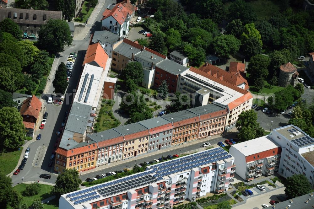 Aerial image Halberstadt - Residential area of a multi-family house settlement Georgenstrasse - Finckestrasse - Gleimstrasse in Halberstadt in the state Saxony-Anhalt