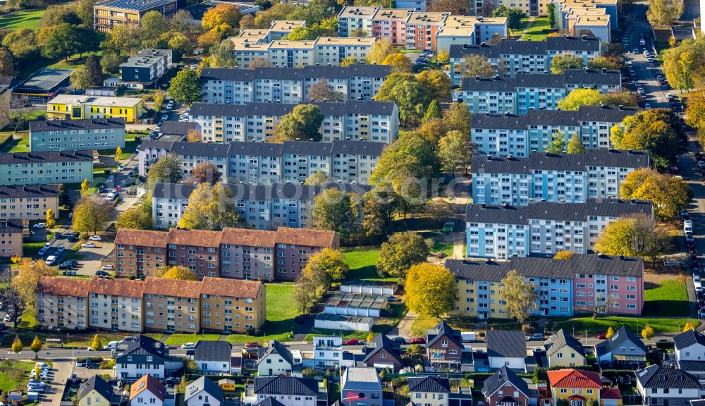 Hagen from above - Residential area of the multi-family house settlement on street Aehrenstrasse in Hagen at Ruhrgebiet in the state North Rhine-Westphalia, Germany
