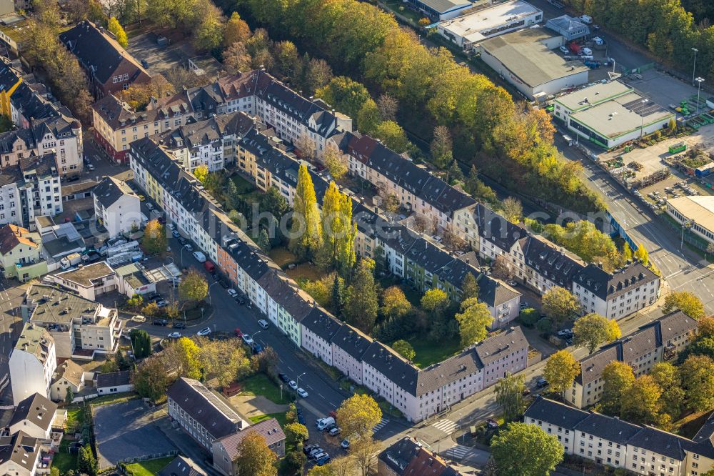 Aerial image Hagen - Residential area of the multi-family house settlement on street Auf dem Wichterbruch in Hagen at Ruhrgebiet in the state North Rhine-Westphalia, Germany