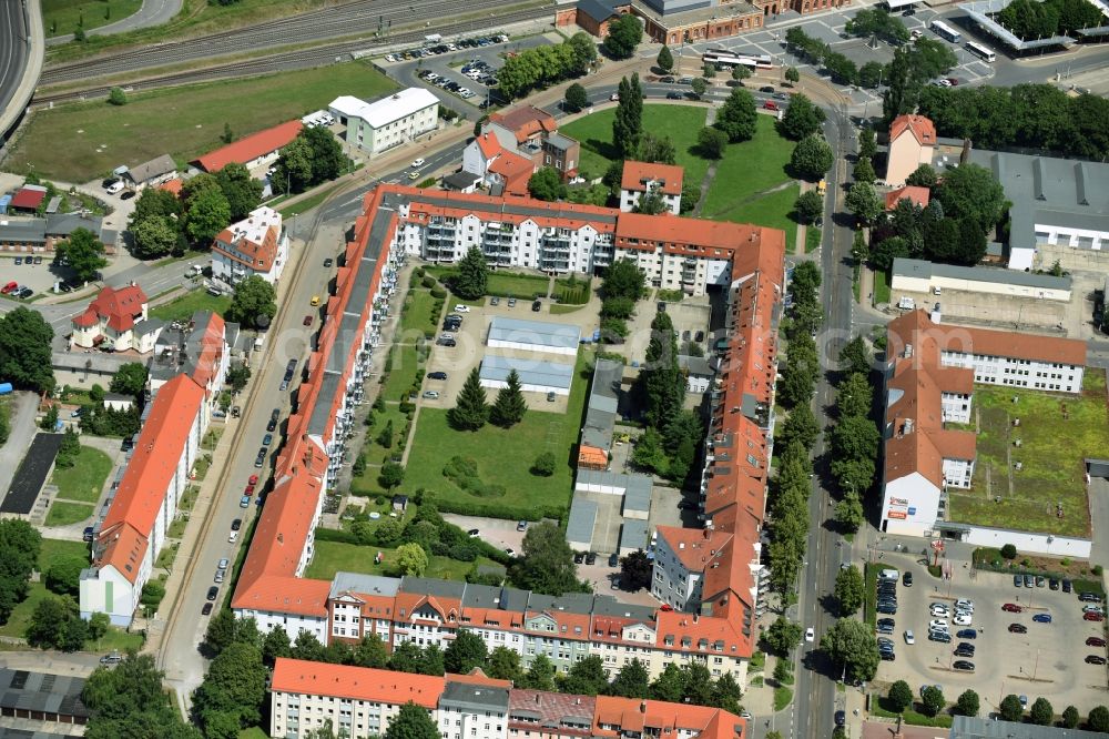 Aerial photograph Halberstadt - Residential area of a multi-family house settlement between Beckerstreet and Richard-Wagner-street in Halberstadt in the state Saxony-Anhalt