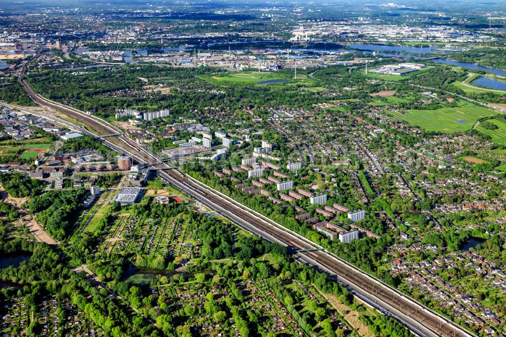 Aerial image Hamburg - Residential area of the multi-family house settlement on street Prassekstrasse in Hamburg, Germany