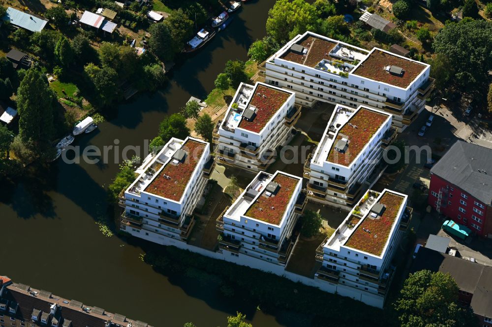 Hamburg from above - Residential area of the multi-family house settlement Hansaterrassen between Wendenstrasse and Rueckerskanal in the district Hamm in Hamburg, Germany