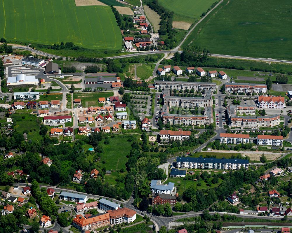 Heilbad Heiligenstadt from the bird's eye view: Residential area of the multi-family house settlement on street Mescheder Strasse in Heilbad Heiligenstadt in the state Thuringia, Germany