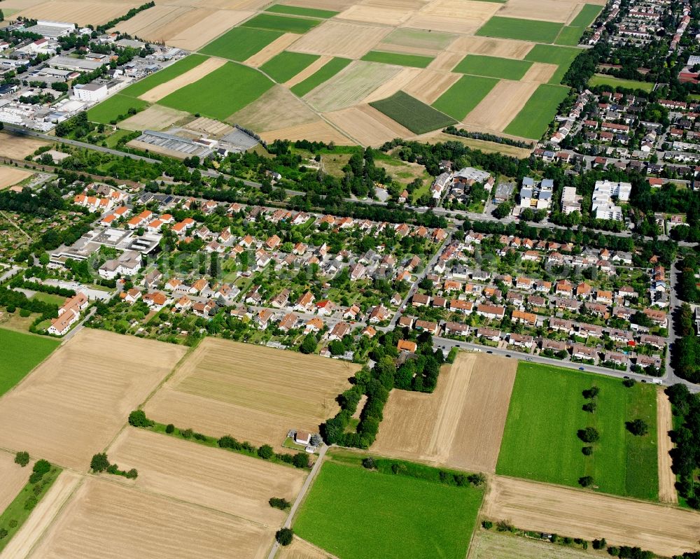 Heilbronn from the bird's eye view: Residential area of the multi-family house settlement in Heilbronn in the state Baden-Wuerttemberg, Germany