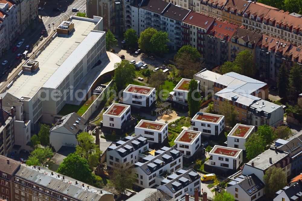 Aerial image Dresden - Residential area of the multi-family house settlement on Julie-Salinger-Weg in the district Aeussere Neustadt in Dresden in the state Saxony, Germany