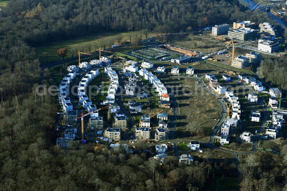 Aerial photograph Potsdam - Residential area of the multi-family house settlement on Jungfernsee in the district Nedlitz in Potsdam in the state Brandenburg, Germany