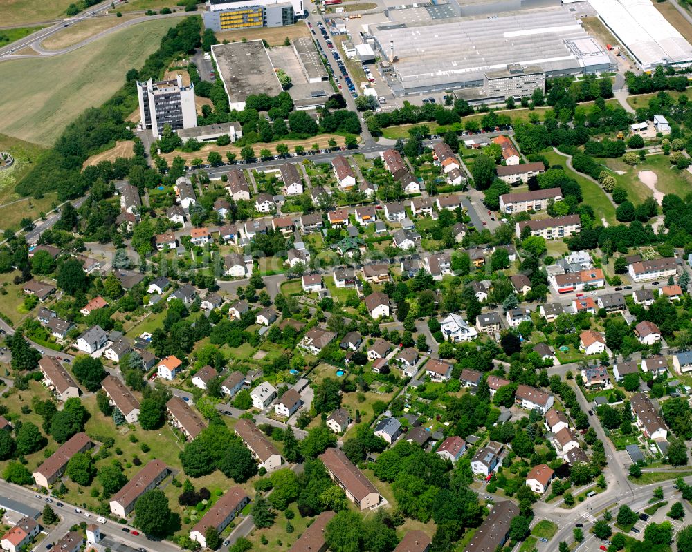 Karlsruhe from the bird's eye view: Residential area of the multi-family house settlement on street Bergzaberner Strasse in Karlsruhe in the state Baden-Wuerttemberg, Germany