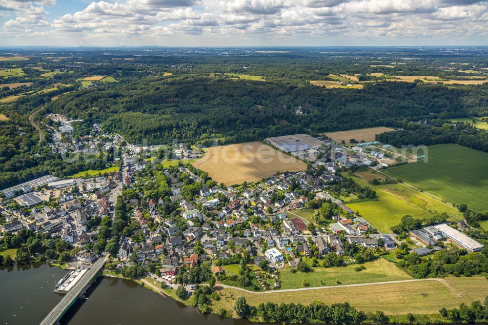 Kettwig from above - Residential area of the multi-family house settlement on street Volckmarstrasse in Kettwig at Ruhrgebiet in the state North Rhine-Westphalia, Germany