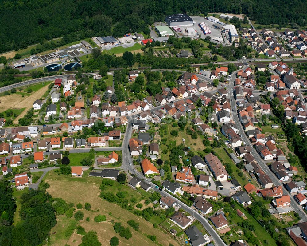 Aerial image Kleinsteinbach - Residential area of the multi-family house settlement in Kleinsteinbach in the state Baden-Wuerttemberg, Germany