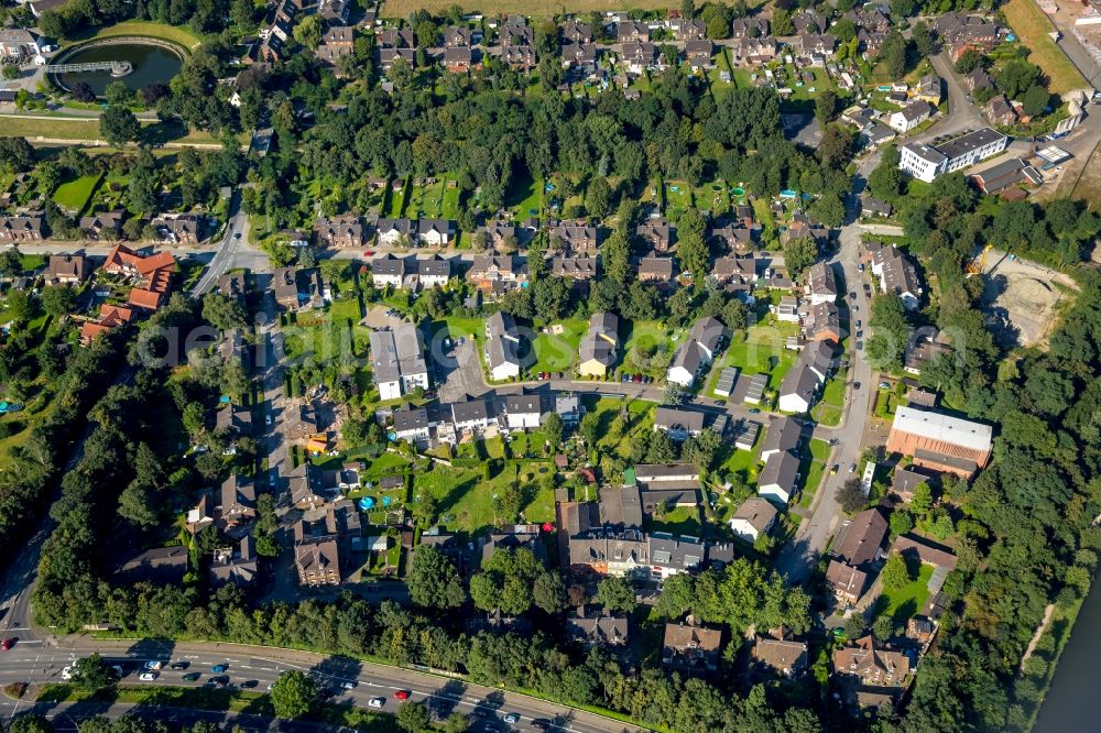 Bottrop from above - Residential area of a multi-family house settlement Kolonie Ebel in Bottrop in the state North Rhine-Westphalia