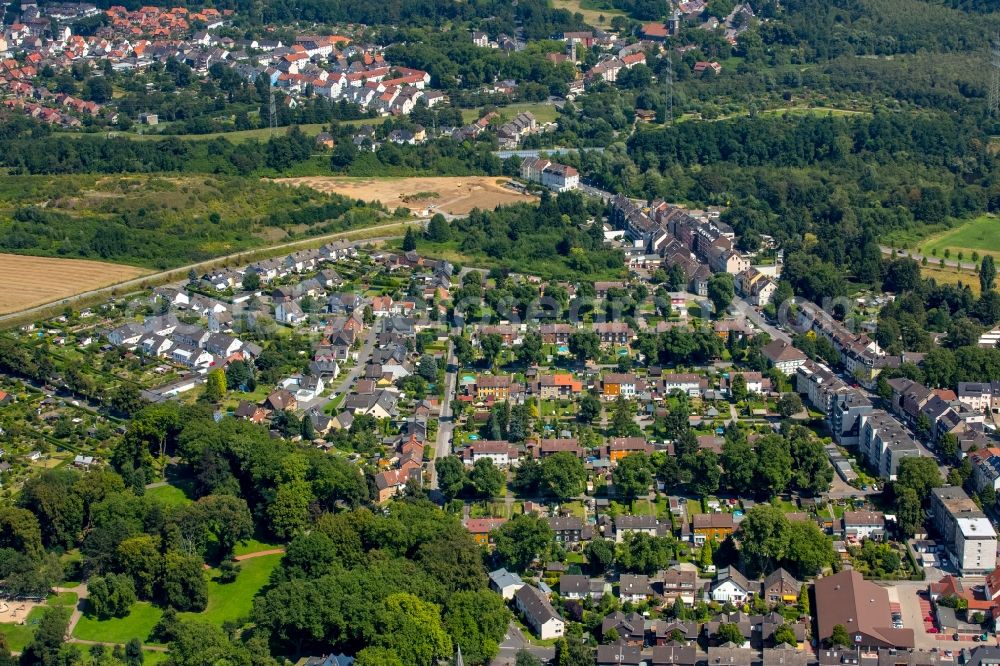 Bochum from the bird's eye view: Residential area of a multi-family house settlement Kolonie Hannover in Bochum in the state North Rhine-Westphalia